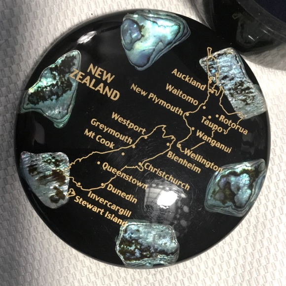 Vintage 3 Piece Set w/ Paua Shell Inlay~Australia & New Zealand Trinket Dishes - Picture 10 of 10